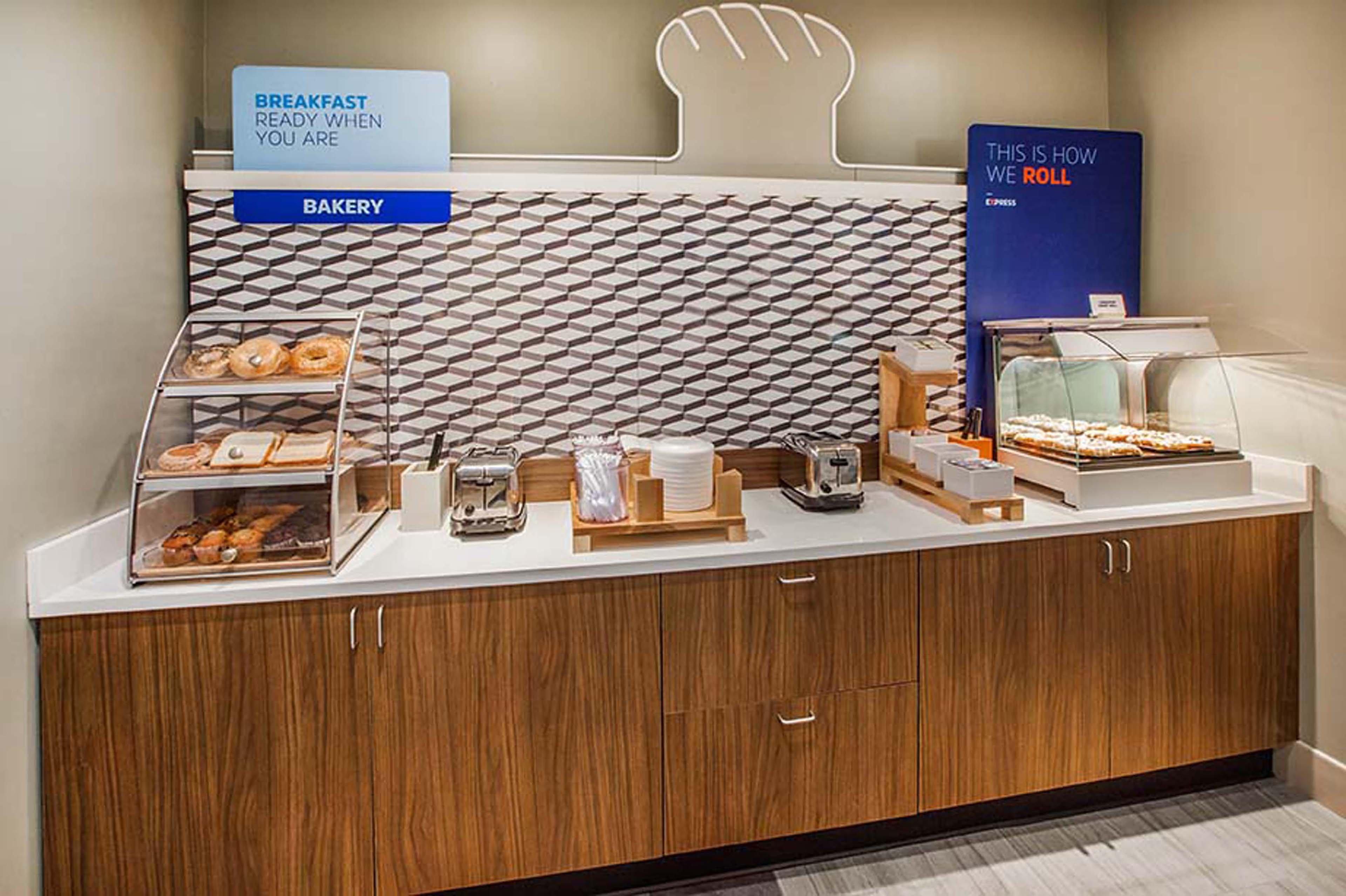 Holiday Inn Express & Suites Atlanta Ne- Duluth By Ihg Екстериор снимка