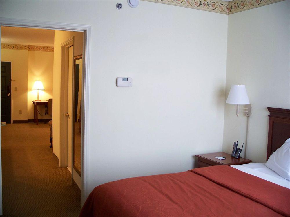 Holiday Inn Express & Suites Atlanta Ne- Duluth By Ihg Екстериор снимка